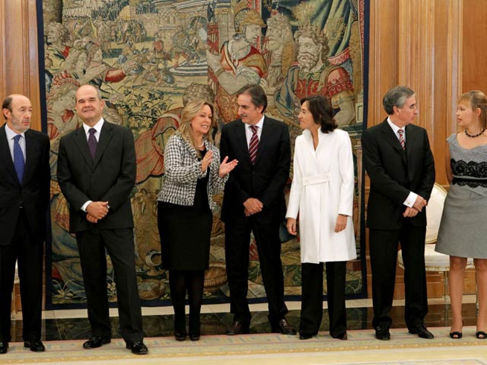 Telediario 2 en cuatro minutos - 21/10/10 | Ver