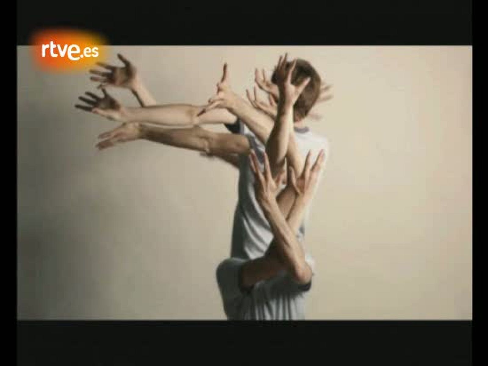 El Solomon R. Guggenheim Museum y YouTube han anunciado los 25 ganadores de entre los 23,358 vídeos online enviados desde 91 países a YouTubePlay. Bienal de vídeo creativo.Los vídeos pueden visualizarse varios museos Guggenheim