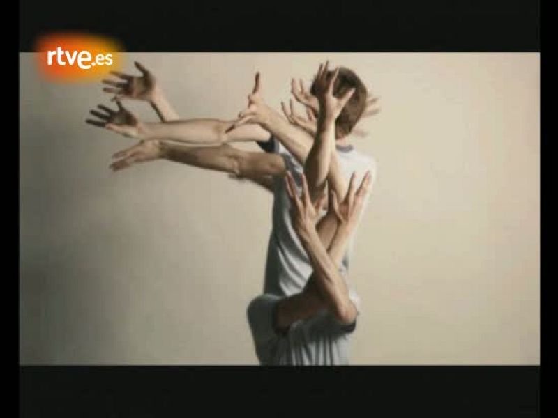 El Solomon R. Guggenheim Museum y YouTube han anunciado los 25 ganadores de entre los 23,358 vídeos online enviados desde 91 países a YouTubePlay. Bienal de vídeo creativo.Los vídeos pueden visualizarse varios museos Guggenheim