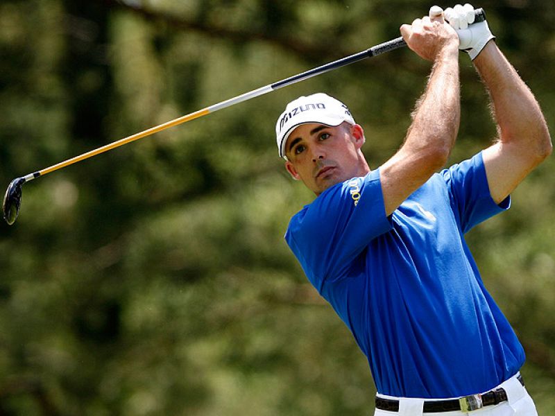 El golfista Jim Byrd no se lo creía, había conseguido un hoyo en un golpe y además en el desempate.