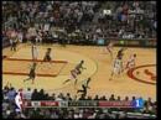 Baloncesto en RTVE - Gasol defiende el anillo