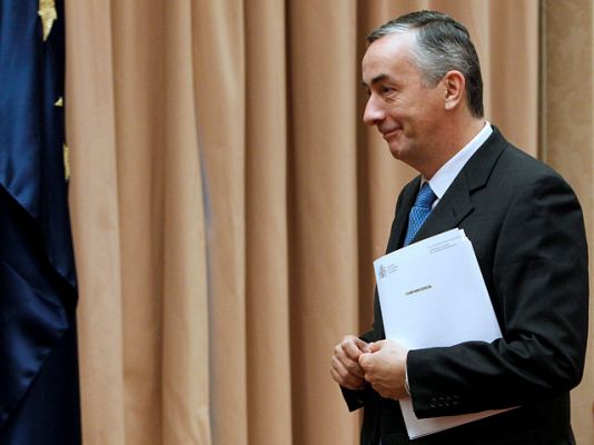 Telediario 1 - Telediario en 4' - 26/10/10