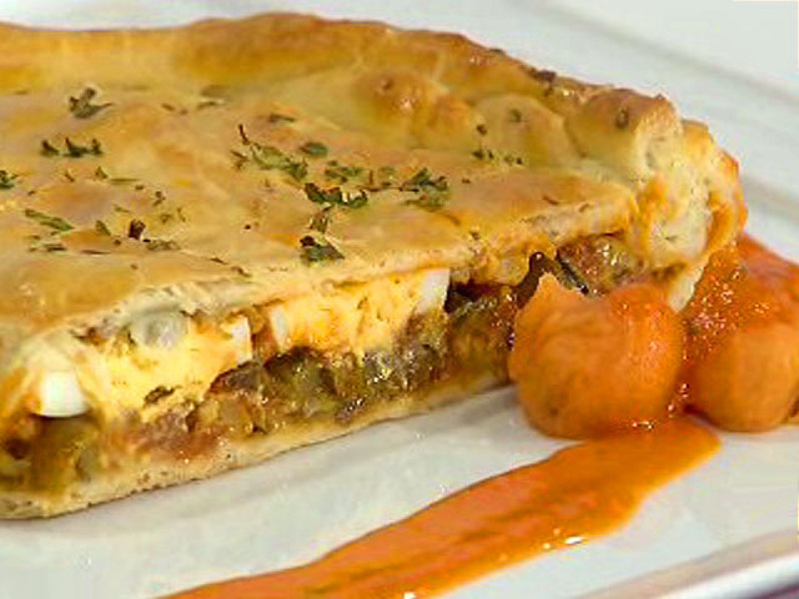 Saber cocinar - Empanada de beberechos - RTVE Cocina | Ver