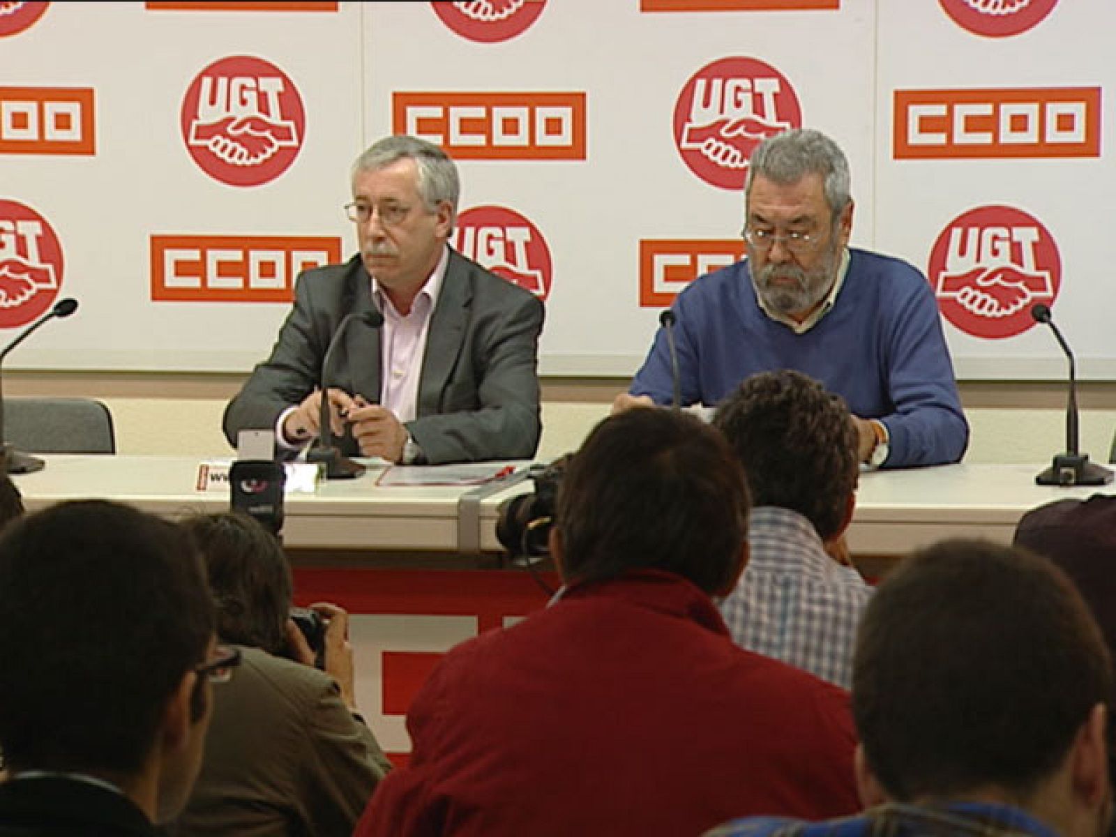 Los sindicatos están de acuerdo en reducir el déficit pero no a costa de los recortes sociales