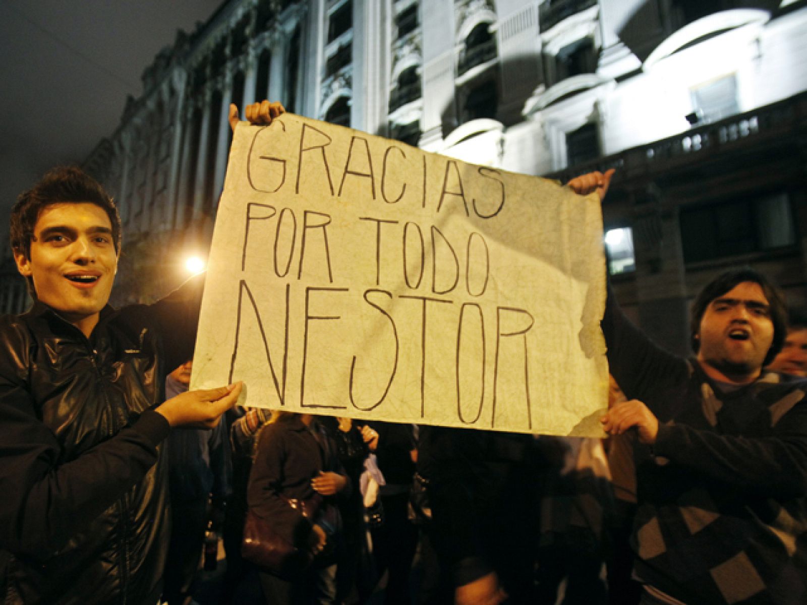 Telediario 1 en cuatro minutos (28/10/10)