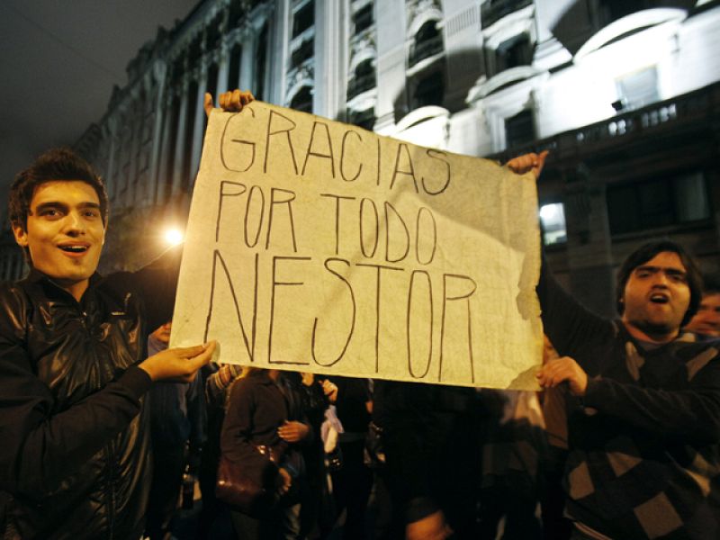 Telediario 1 en cuatro minutos (28/10/10)