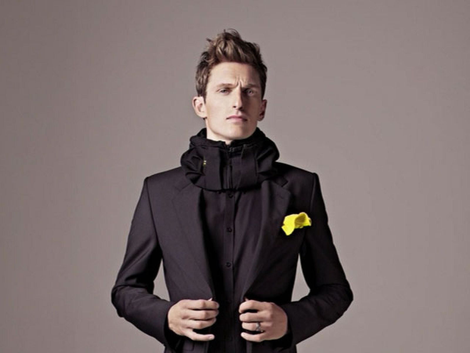 El 'hovding' mejora la seguridad de los ciclistas | Ver