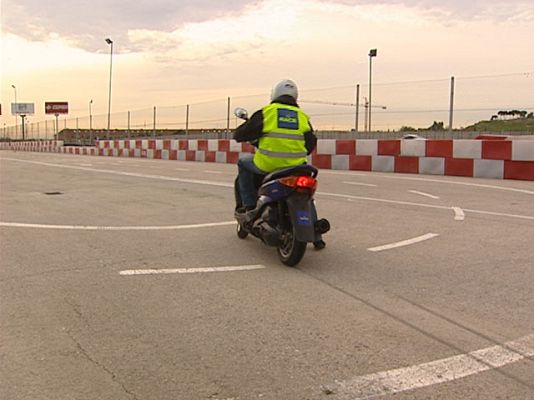  - Cursos de conducción a motoristas
