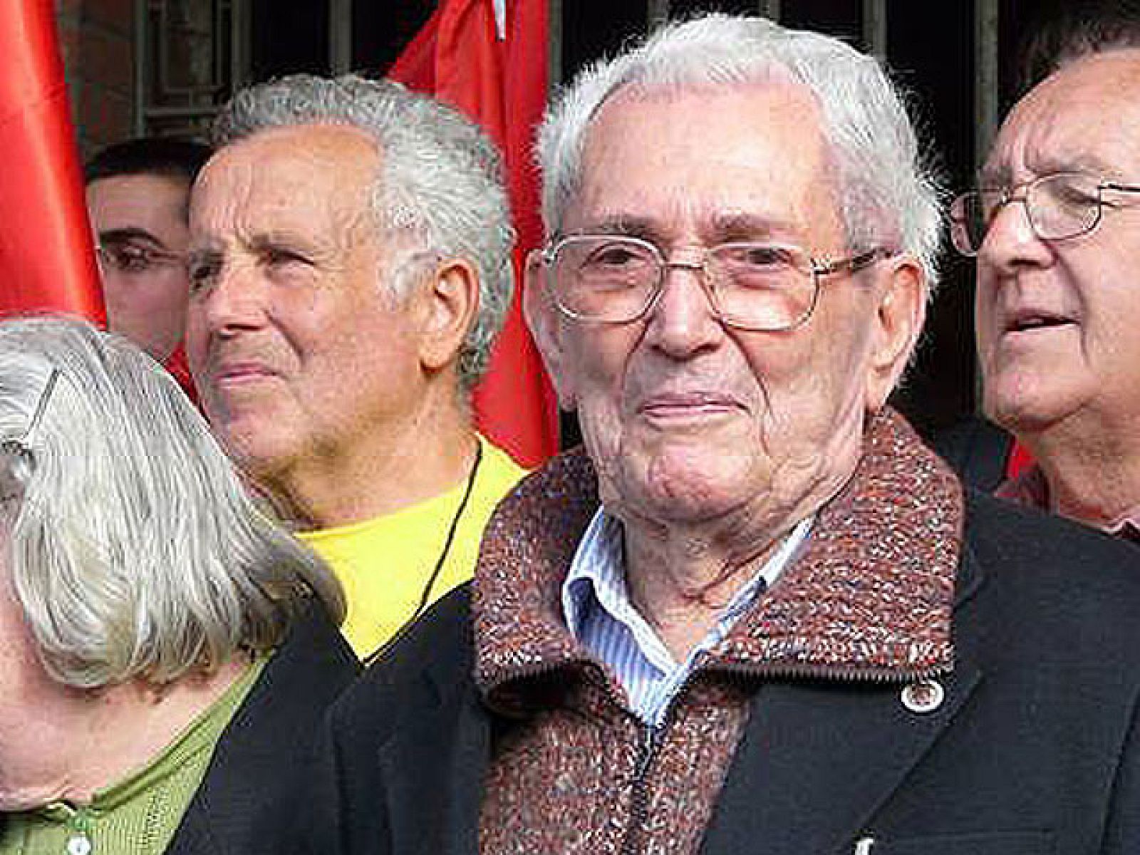 Telediario matinal en cuatro minutos - 29/10/10 | Ver