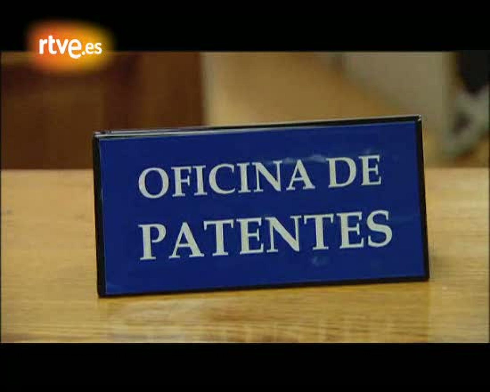 Ciudad K - Capítulo 6: Oficina de patentes - Ciudad K | Ver