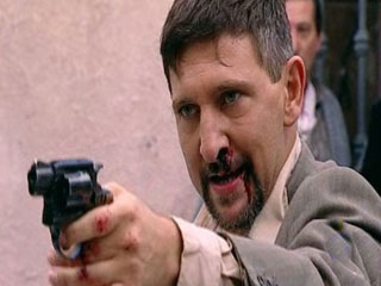 Trifulca en el barrio, Jaime defiende a Asun