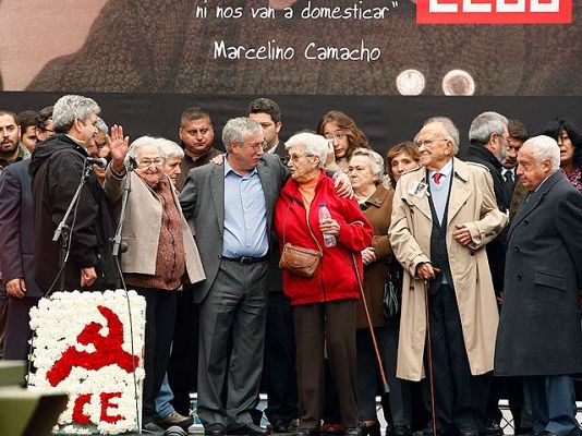 Telediario 1 - Telediario en 4' - 30/10/10