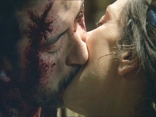 Águila Roja - El beso de Catalina y Cipri