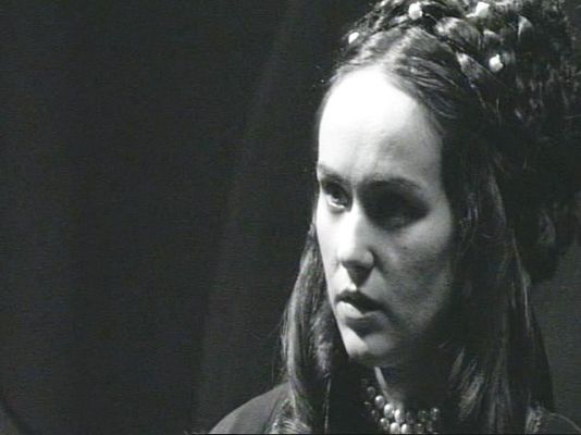 Águila Roja - Gonzalo recuerda a su madre