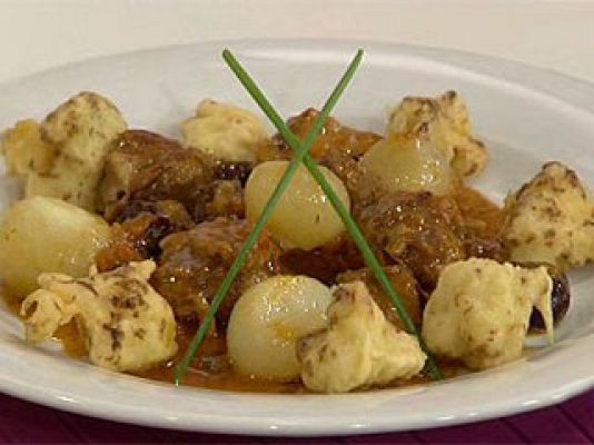 RTVE Cocina - Ragú de cordero con ciruelas pasas