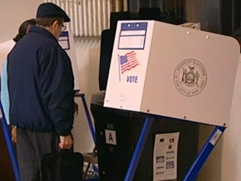 Telediario 1 en cuatro minutos - 02/11/10