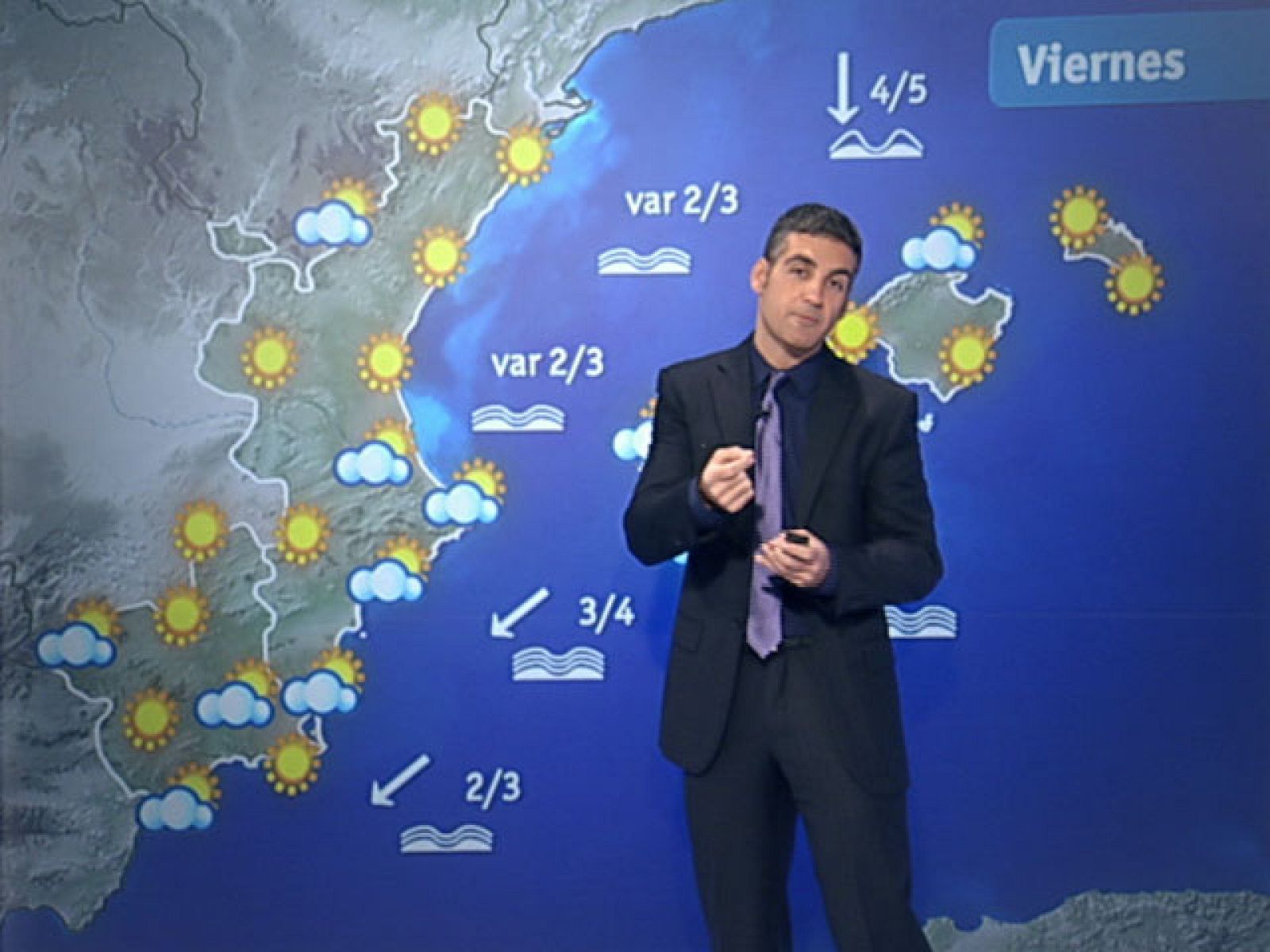 El Tiempo - Posibilidad de lluvias débiles en el sureste y poco nuboso en el resto de España - 04/11/10 - El tiempo | Ver