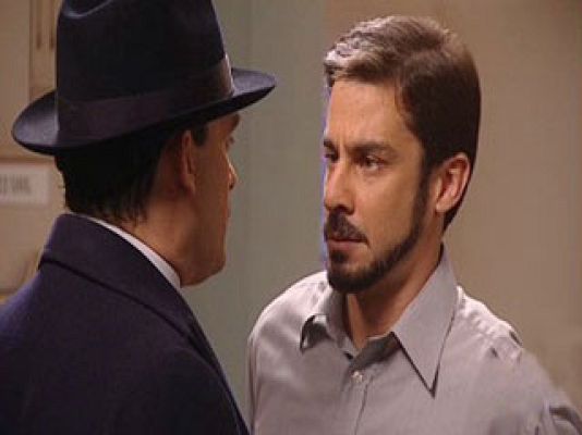 Amar en tiempos revueltos - Ubaldo sigue en el punto de mira