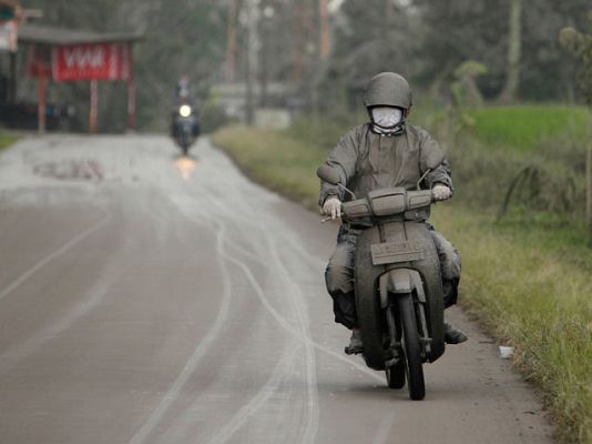  - El volcán Merapi vuelve a rugir