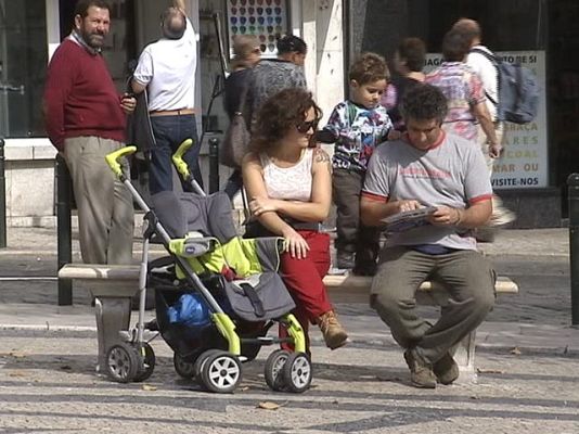  - Orden de los apellidos en Europa