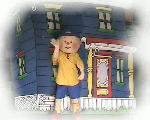  - Caillou parents clan