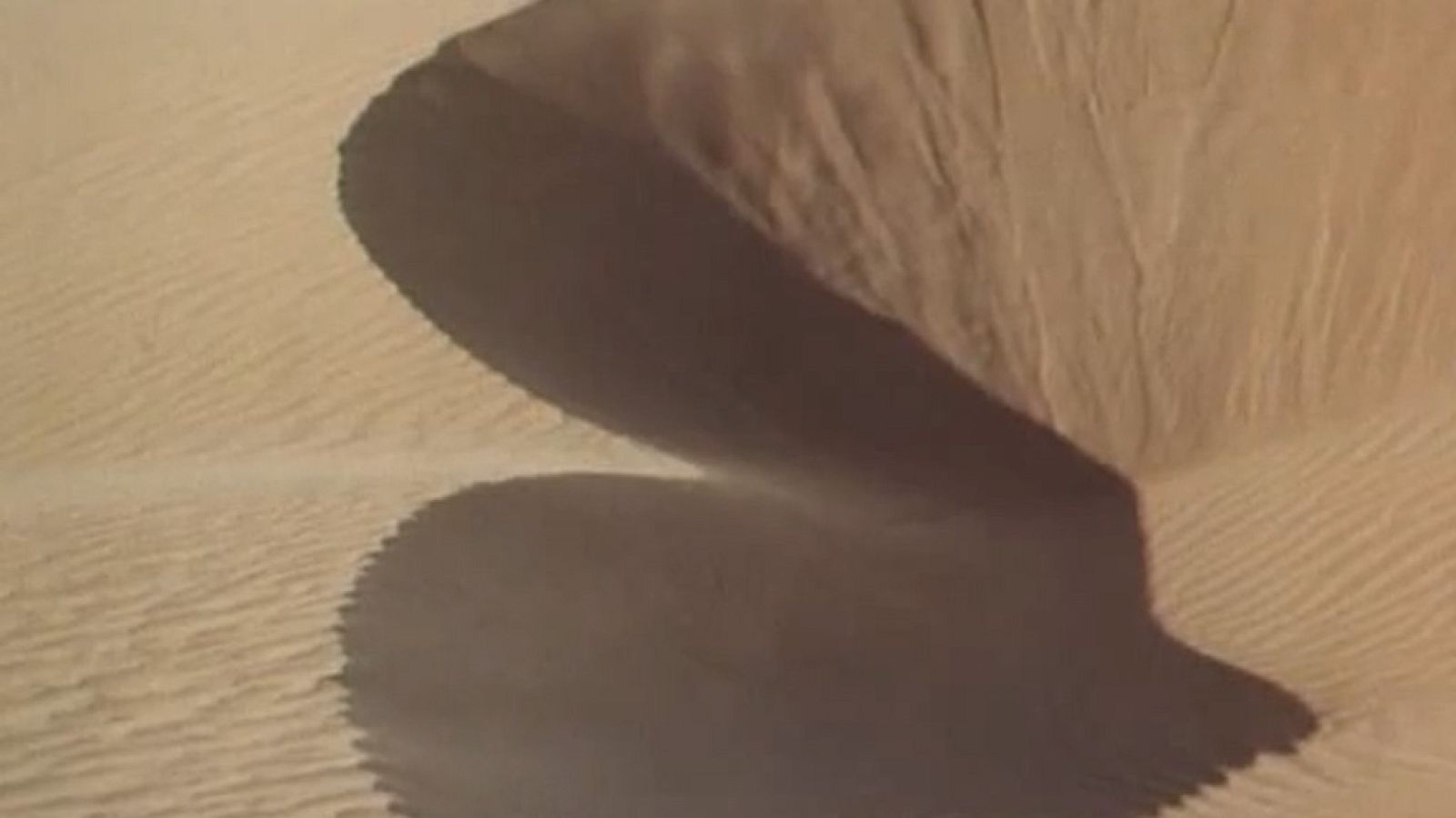 Alquibla - Desierto, realidad y espejismo - Alquibla | Ver