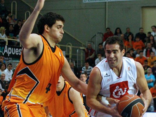 Baloncesto en RTVE - Fuenlabrada gana y frena al CAI
