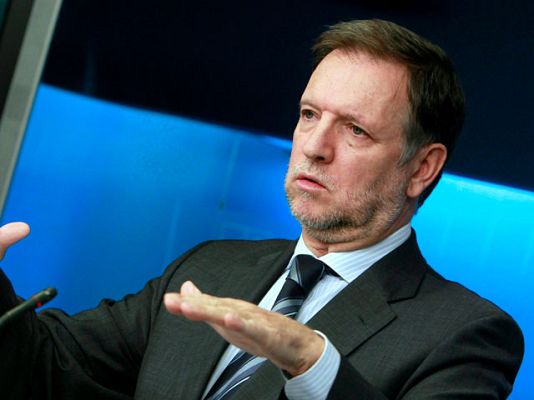  - Críticas a Felipe González