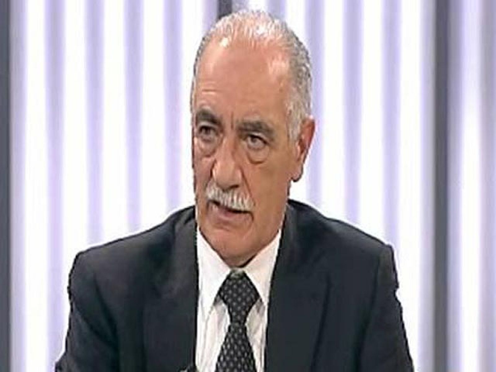 "No habrá trato de favor con Contador" | Ver