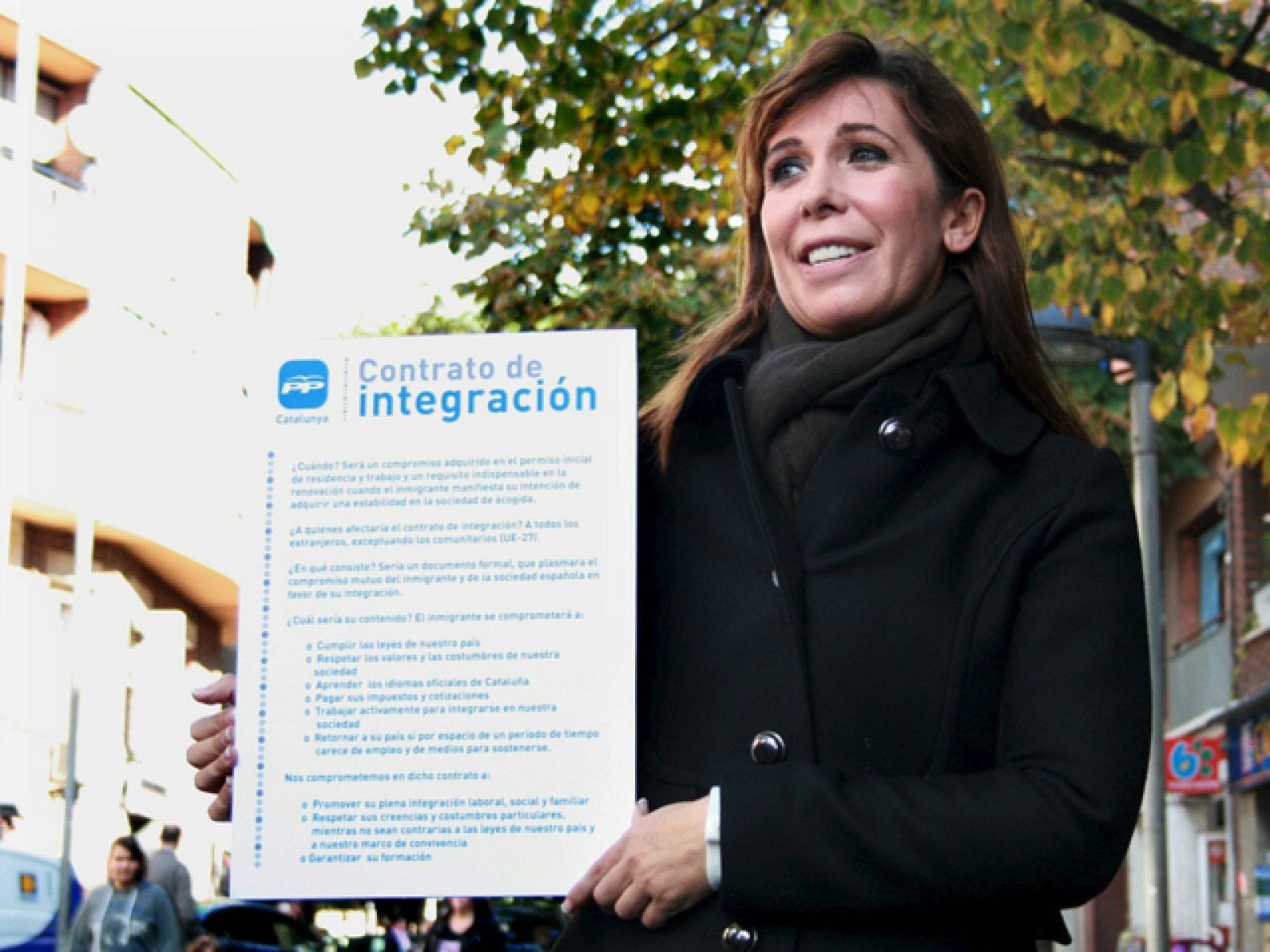 El PP catalán propone un 'contrato de integración' de inmigrantes para que se vayan si están en paro