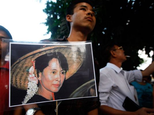  - San Suu Kyi podría ser liberada