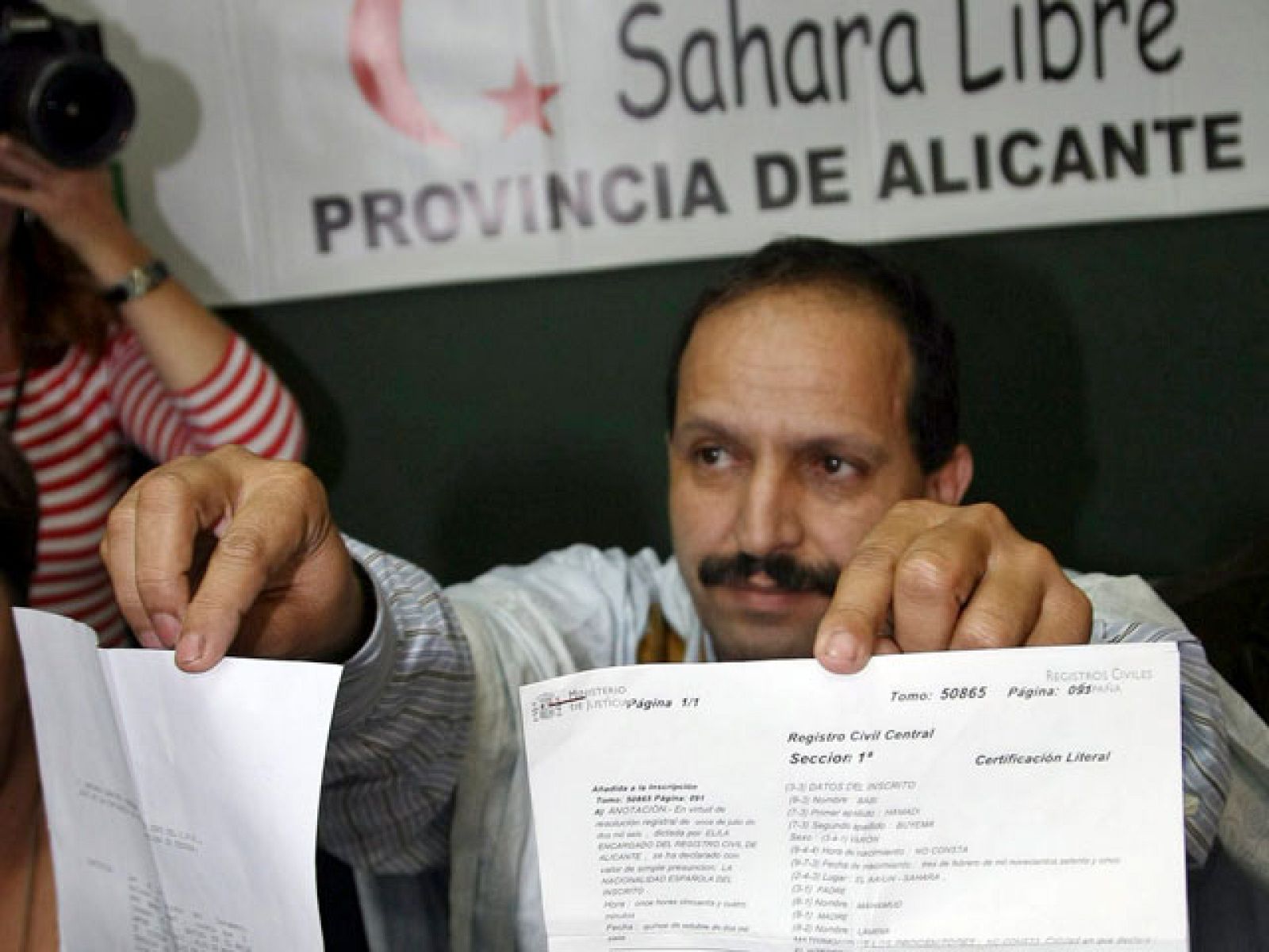 Telediario 2 en cuatro minutos - 12/11/10 | Ver