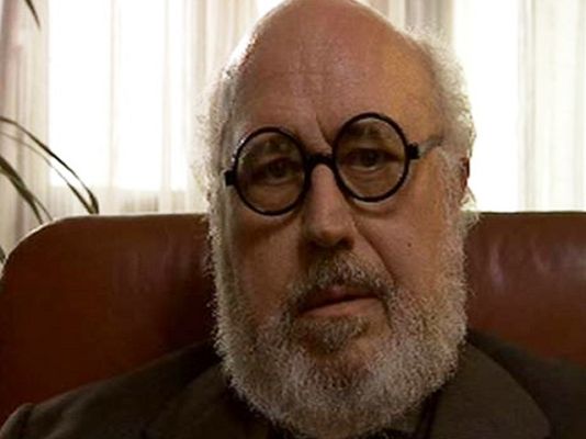 Ciudad K - Capítulo 8: Psicoanalista