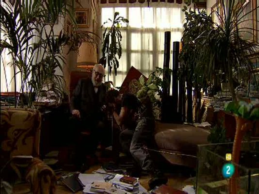 Ciudad K - Capítulo 8: Gente K