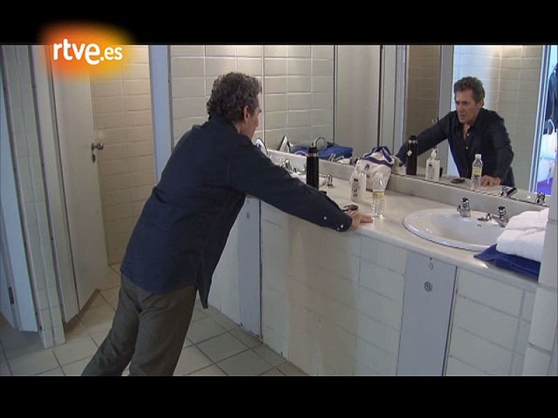 Crónicas - En el camerino antes del concierto - Crónicas | Ver