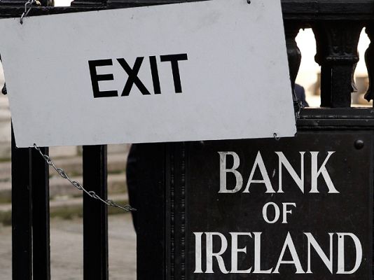  - Crisis de Irlanda y Portugal