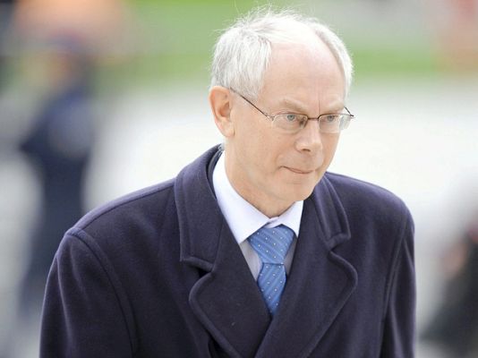 Telediario 1 - Telediario en 4' - 16/11/10