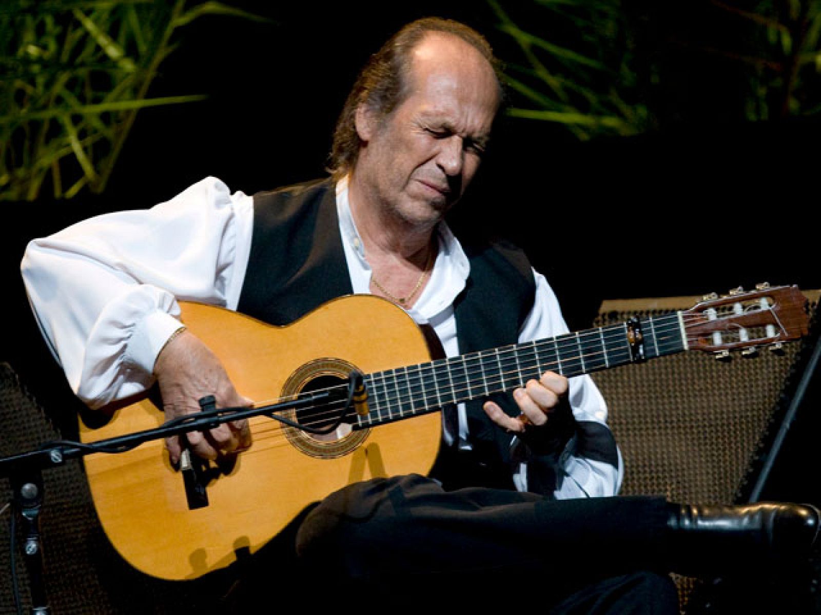 Telediario 2 en cuatro minutos - 16/11/10 | Ver