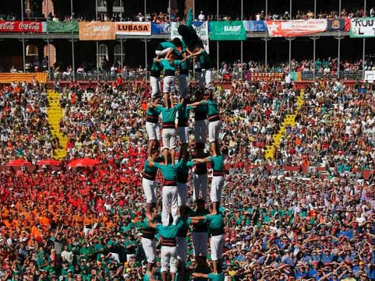  - "Los Castells", Patrimonio cultural