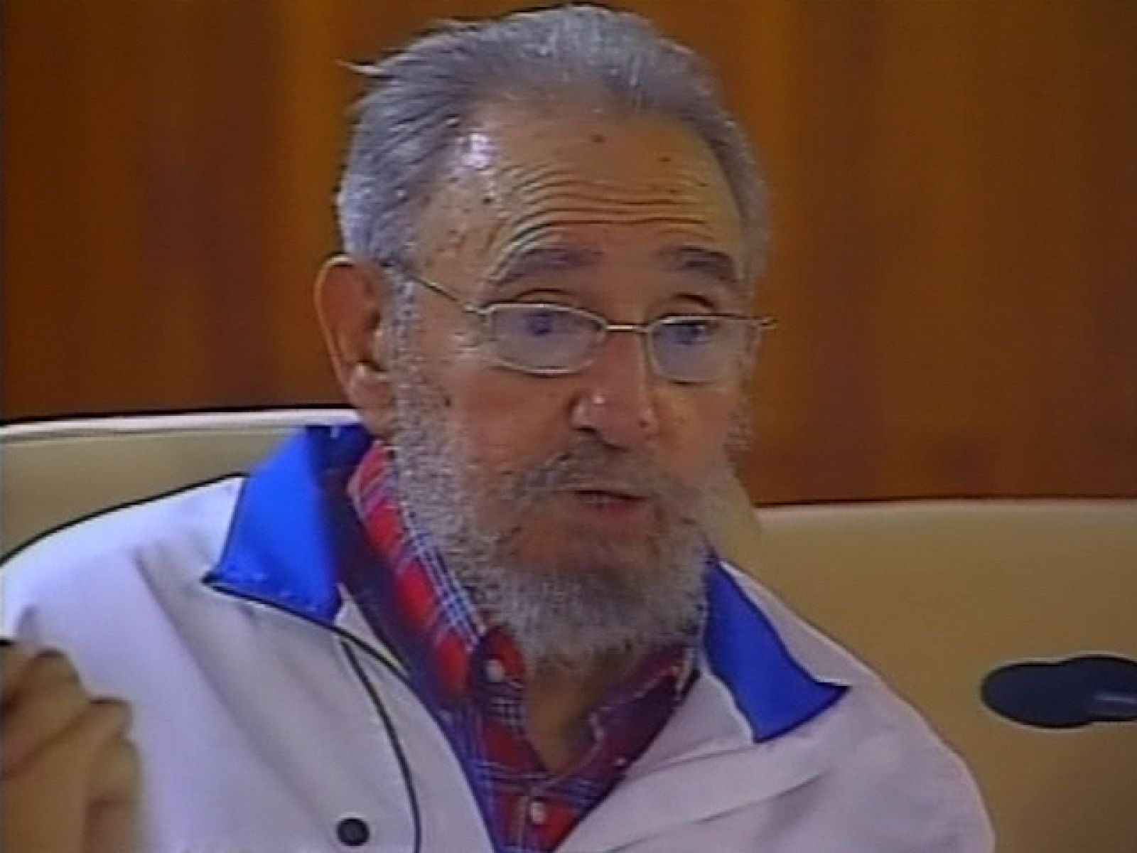 Fidel reconoce rerrores dentro de la 'Revolución' que deberán de corregirse con diferentes reformas