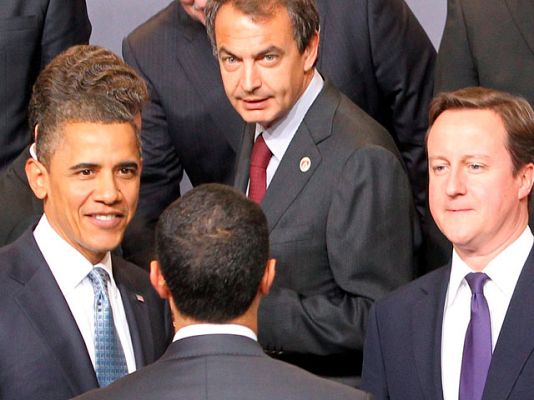 Telediario 1 - Telediario en 4' - 20/11/10