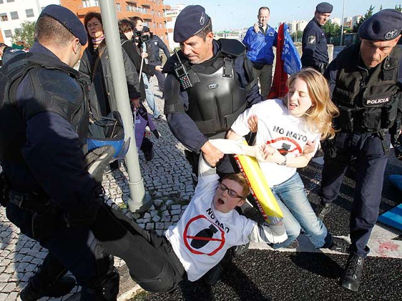 Toda la información del Telediario Fin de semana, en cuatro minutos.