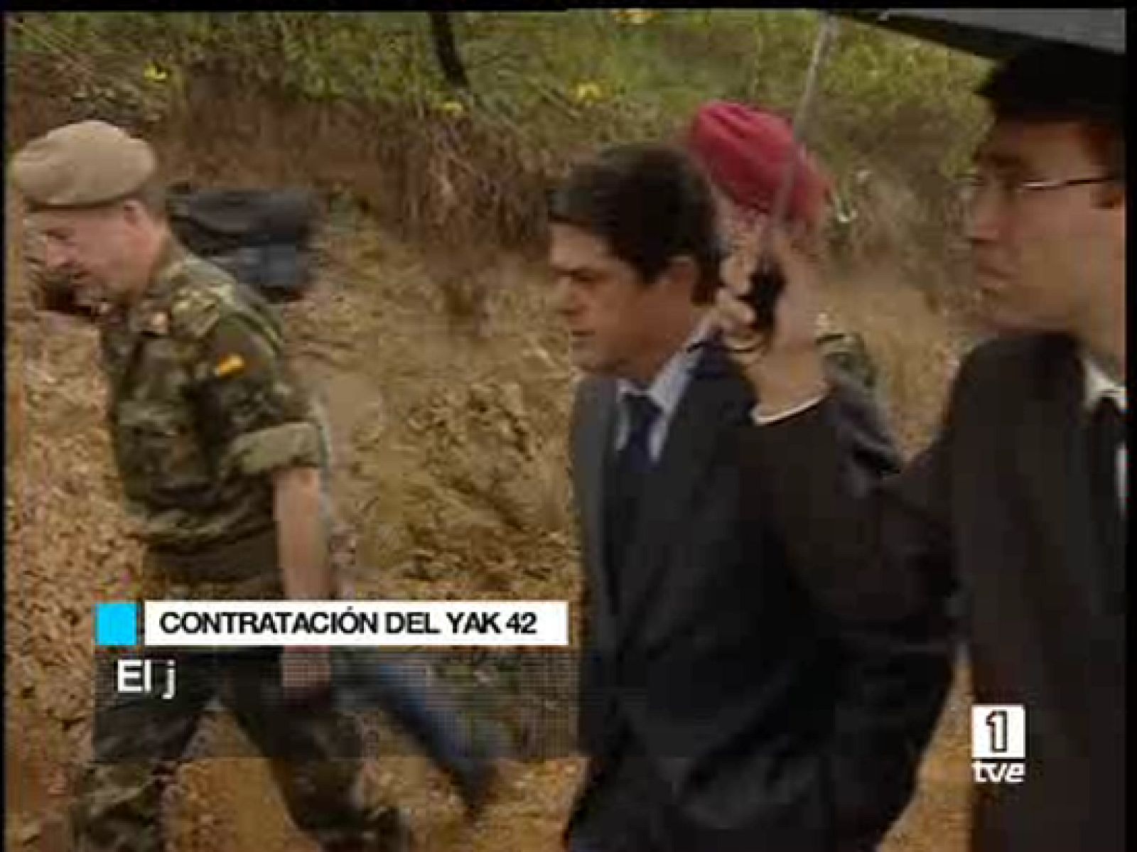 El juez que investiga las posibles irregularidades en la contratación del Yak 42, Fernando Grande Marlaska, considera que el exministro de defensa Federico Trillo no tiene responsabilidad penal en el caso.