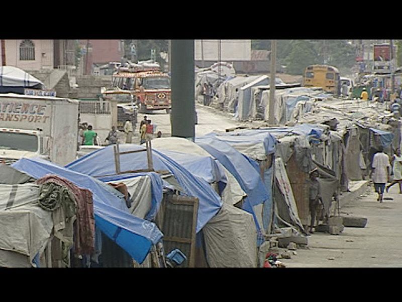 Casi un año después del terremoto, todavía se viven en Haití situaciones cuando menos incomprensibles