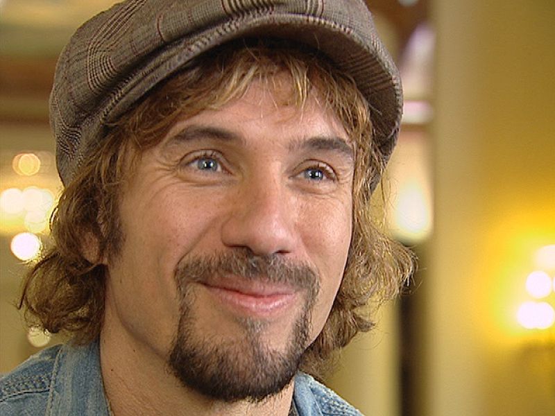 Macaco ha reunido en su último disco a 21 artistas de nueve países