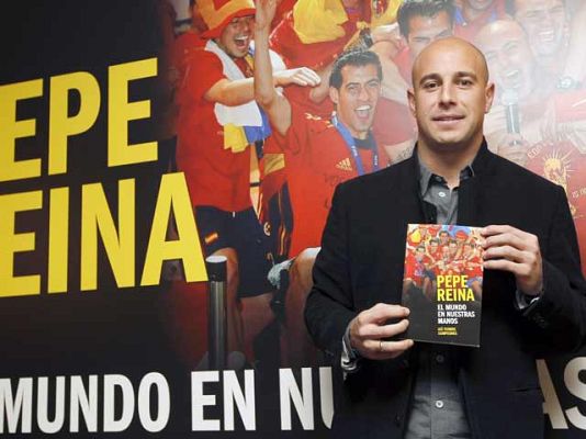  - Pepe Reina presenta su libro