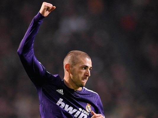 Champions League - Benzema adelanta al Madrid (0-1)