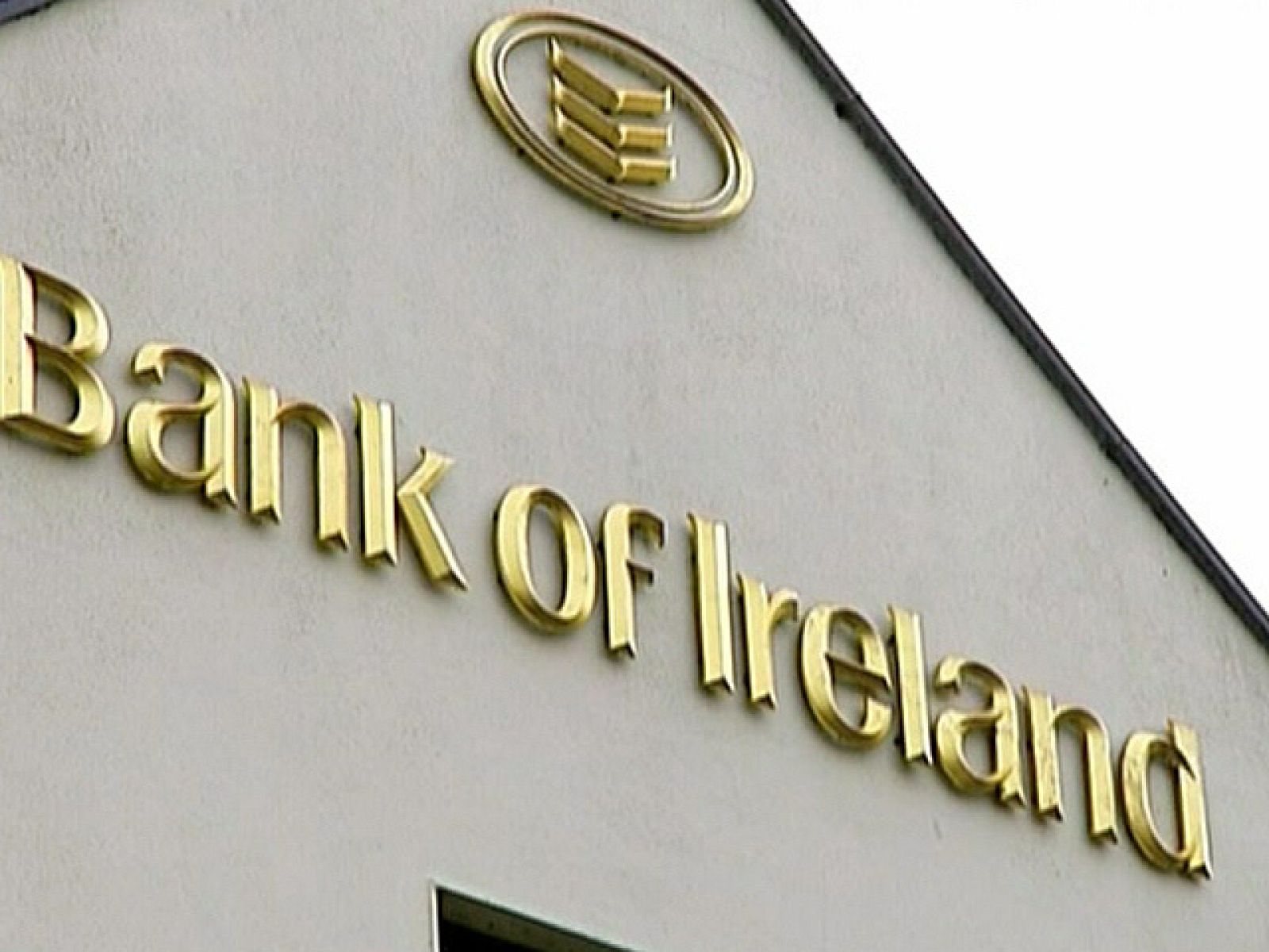 El día después del anuncio del plan de ajuste, los irlandeses se muestran preocupados por el futuro