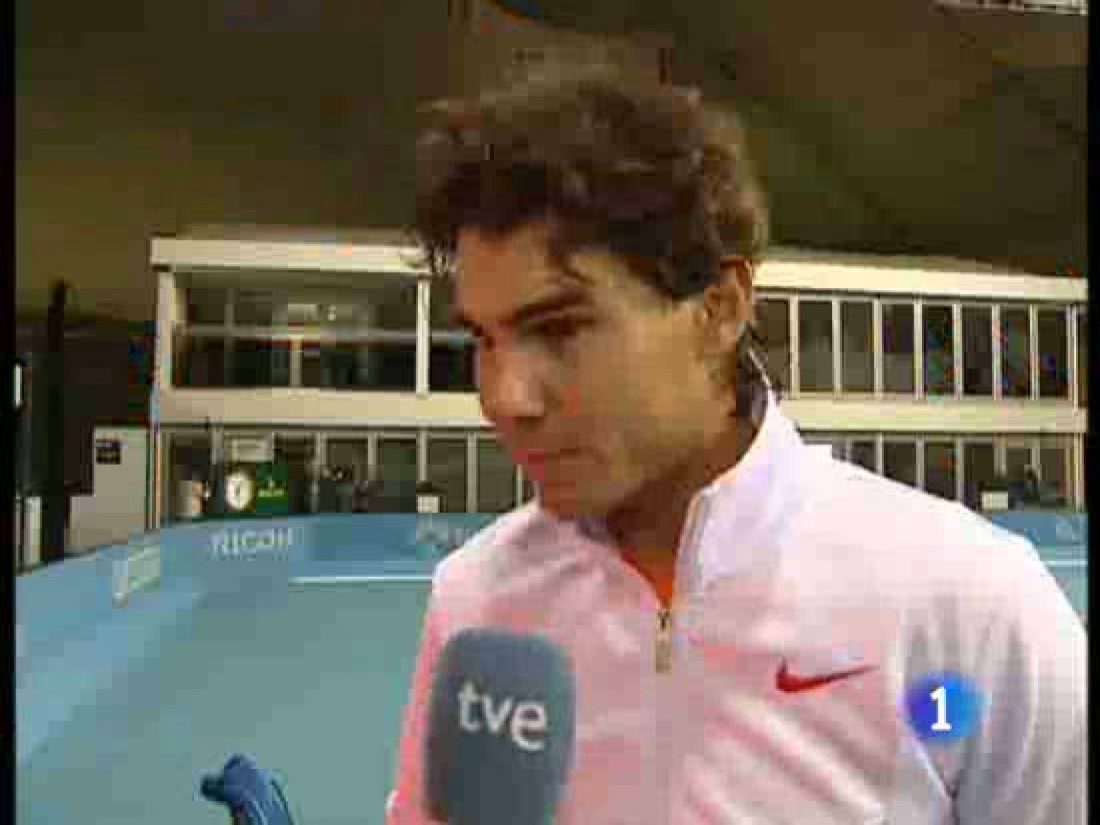 Rafa Nadal o Jorge Lorenzo son conocidos por sus éxitos deportivos y su afición a los dos grandes del fútbol español. Ellos también se han mojado para el clásico