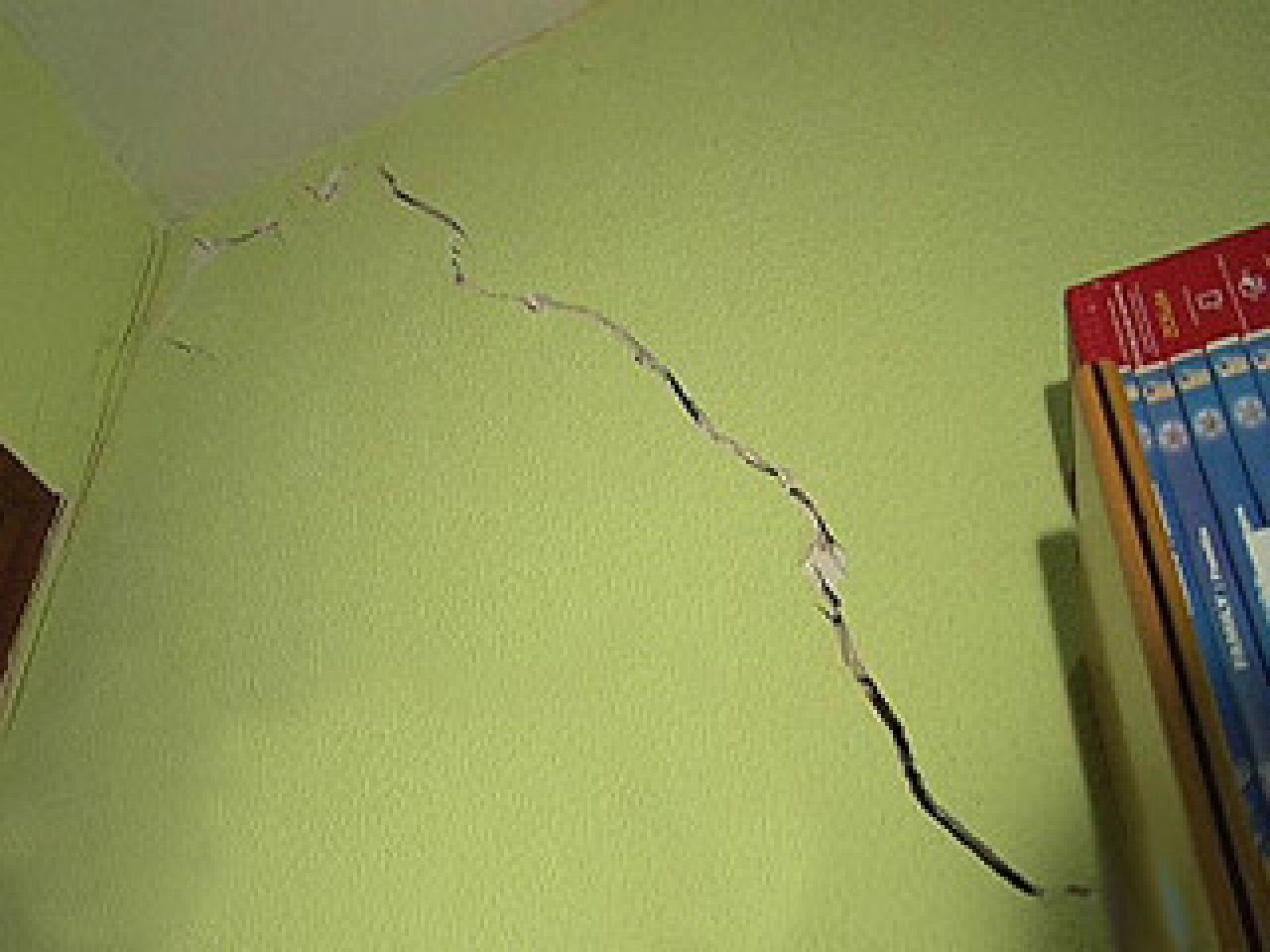 España Directo - Mis paredes crujen